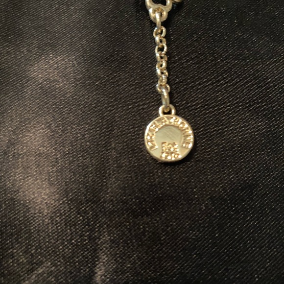 Liz Claiborne Signed shamrock Pave bracelet!☘️ - Picture 6 of 7